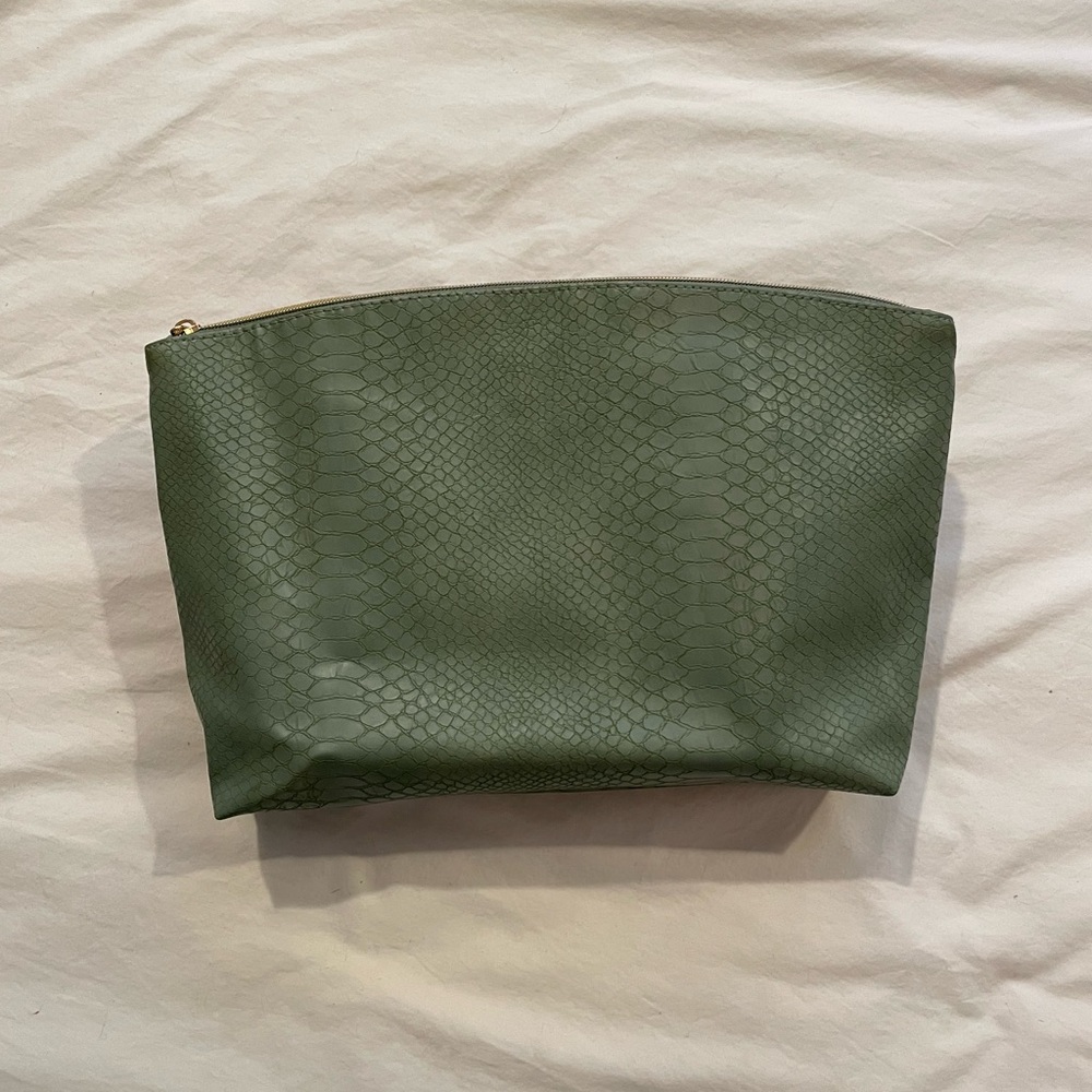 Large Travel Pouch Sonia Kashuk